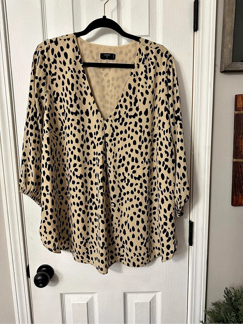 Tahari Animal Print Blouse in Brown & Black Size 1XL Like New